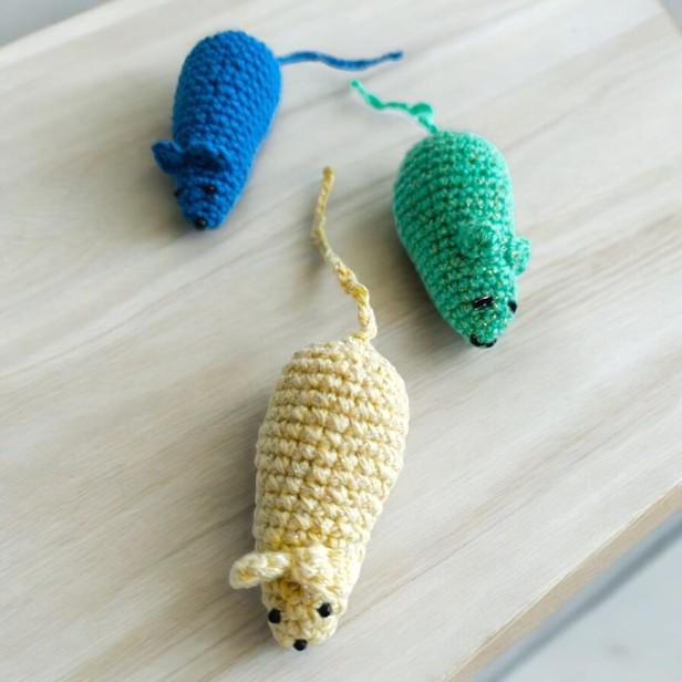 mysz dla kota z kocimietka, zabawka z kocimietka