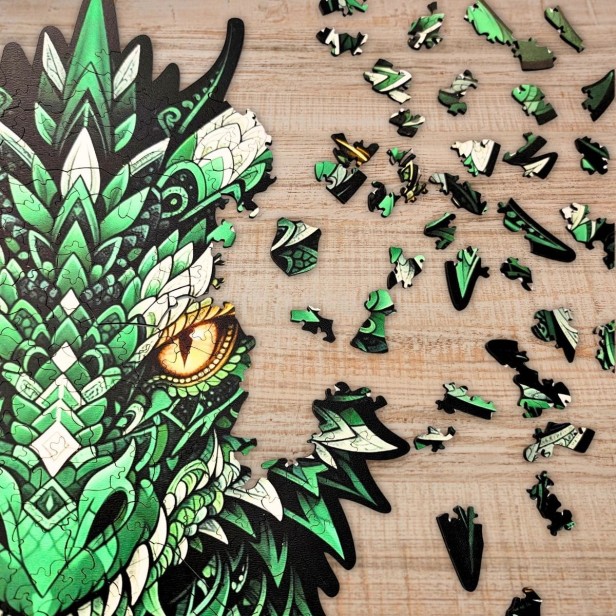 dragon puzzle, wooden dragon puzzle, gift box for puzzle, elegant puzzle packaging,