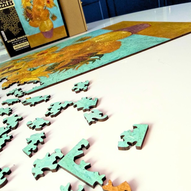 sunflower jigsaw puzzles, Van Gogh wooden jigsaw puzzles, painting jigsaw puzzles