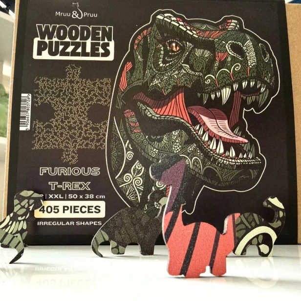 dinosaur jigsaw puzzles, T-Rex jigsaw puzzles, Tyrannosaurus jigsaw puzzles, wooden jigsaw puzzles with irregular shapes
