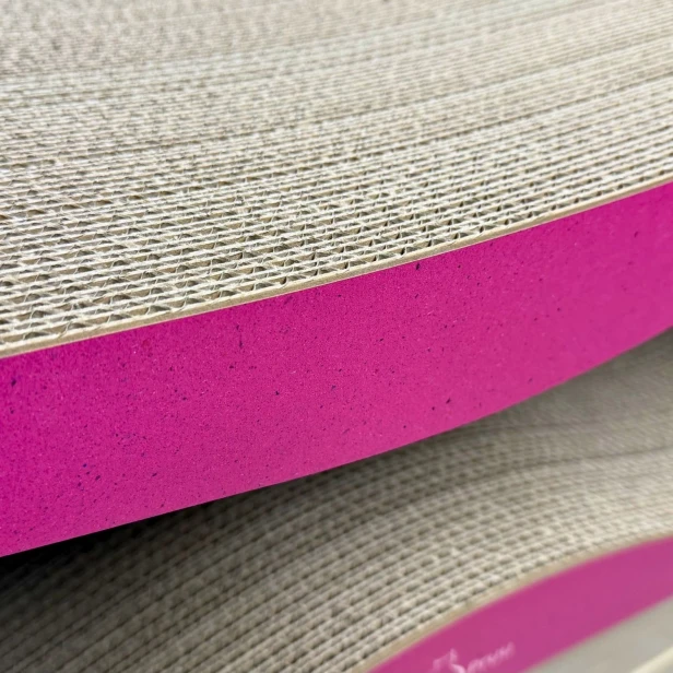 mega drapak dla kota, drapak tekturowy , drapak różowy dla kota, drapak kartonowy dla kota , wymiary drapaka 78 x 28 x 25 cm , różowy drapak dla kota premium , drapak premium