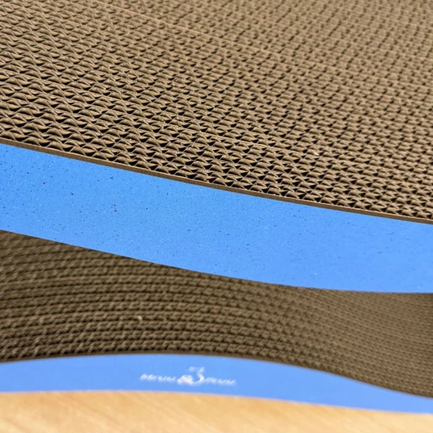 mega drapak dla kota, drapak tekturowy , drapak niebieski dla kota, drapak kartonowy dla kota , wymiary drapaka 78 x 28 x 24 cm , różowy drapak dla kota premium , drapak premium