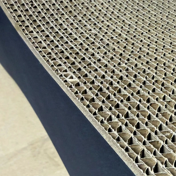 duży drapak dla kota, drapak tekturowy , drapak czarny dla kota, drapak kartonowy dla kota , wymiary drapaka 70 x 23 x 24 cm , drapak dla kotka , koci drapak z tektury , czarny drapak premium , duży drapak premium , czarny drapak dla kota