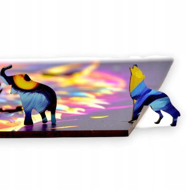 predatory wolf puzzle, predatory wolf, wolf, colorful wolf, wolf on colorful background, 25x25cm , square puzzle, irregular shapes, wooden puzzle, 150 pieces, mruu&amp;pruu puzzle, mruupruu, mruupruu puzzle